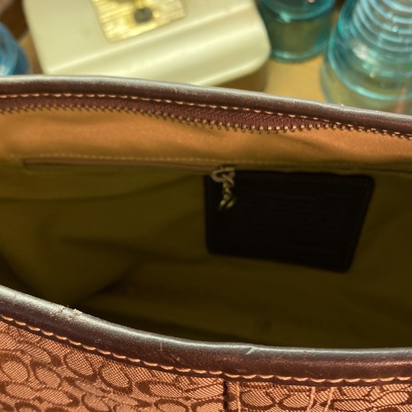 Brown Coach Signature Hobo Bag No. G0785-10945 adjustable strap - Picture 8 of 16